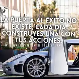 la_puerta_al_exito_no_existe_cada_dia_construyes_una_con_tus_acciones