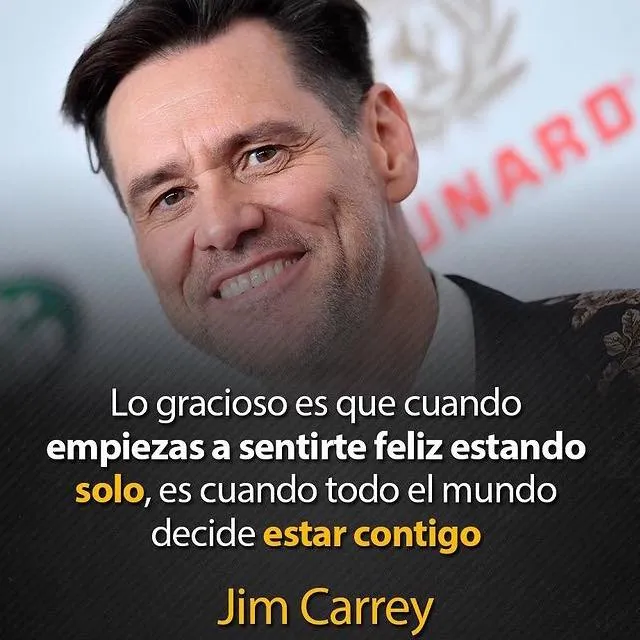 Lo gracioso es que cuando empiezas a sentirte feliz estando solo. . .