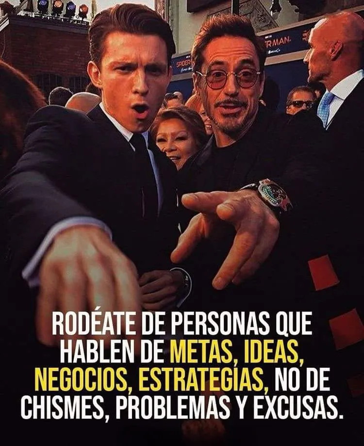 Rodéate de personas que hablen de metas, ideas, negocios y estrategias.