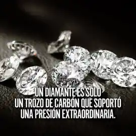 un_diamante_es_solo_un_trozo_de_carbono_que_soporto_una_presion_extraordinaria