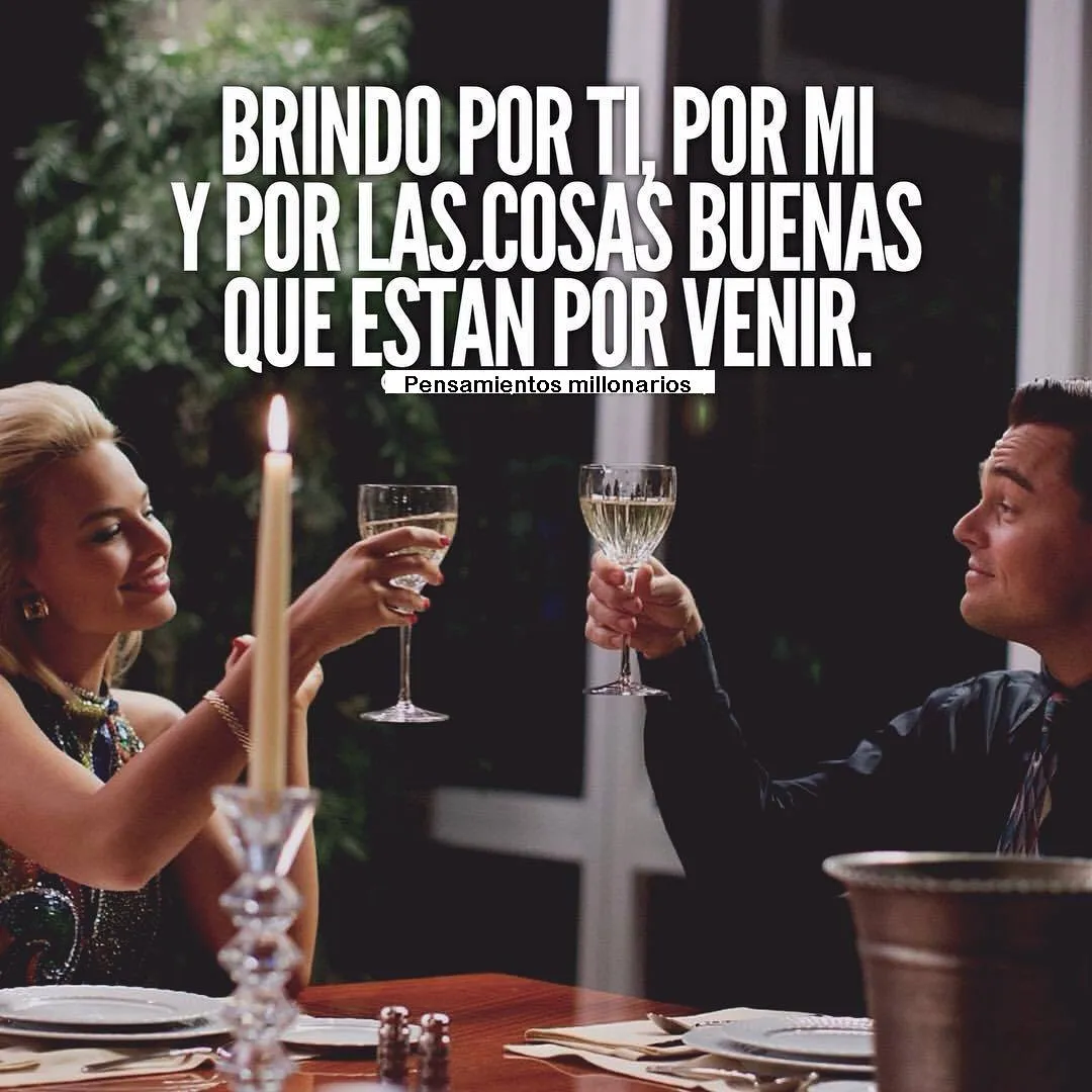 The first sentence in the image is brindo por ti, por mi.
