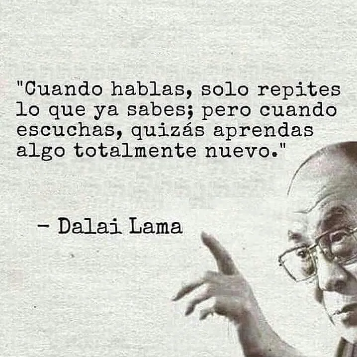 La primera oración es cuando hablas, solo repites lo que ya sabes.