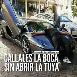 callales_la_boca_sin_abrir_la_tuya