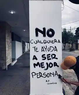 no_cualquiera_te_ayuda_a_ser_mejor_persona