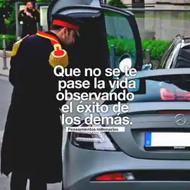 que_no_se_te_pase_la_vida_observando_el_exito_de_los_demas