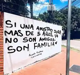 si_una_amistad_dura_mas_de_5_anos_ya_no_son_amigos_son_familia