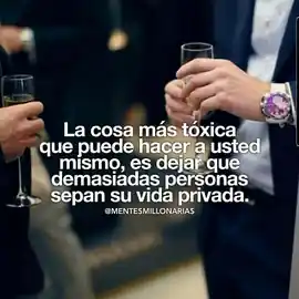 la_cosa_mas_toxica_que_puede_hacer_a_usted_mismo_es_dejar_que_demasiadas_personas_sepan_su_vida_privada
